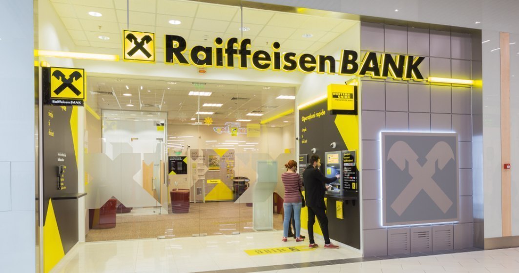 Raiffeisen Bank va oferi timp de 6 luni zero costuri pentru noii clienți care nu încasează lunar 2.000 de lei în conturile băncii