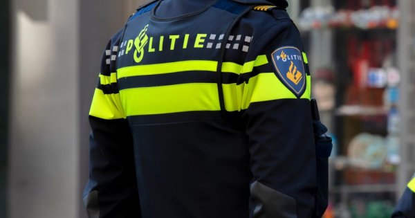 VIDEO | Mai multe persoane au fost luate ostatice într-o cafenea din Olanda