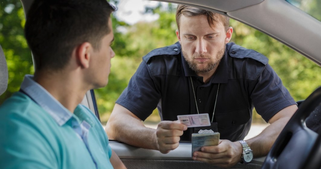 Microsoft a dezvoltat un software care inlocuieste politistul la examenele pentru permisul auto