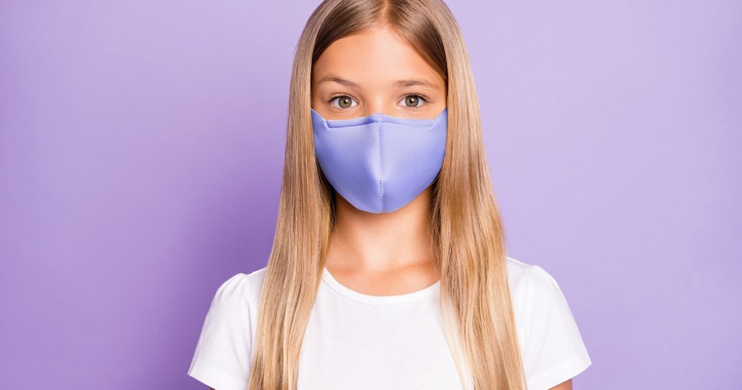 De la ce vârstă ar trebui copiii să poarte mască de protecție ”ca adulții”: recomandările OMS