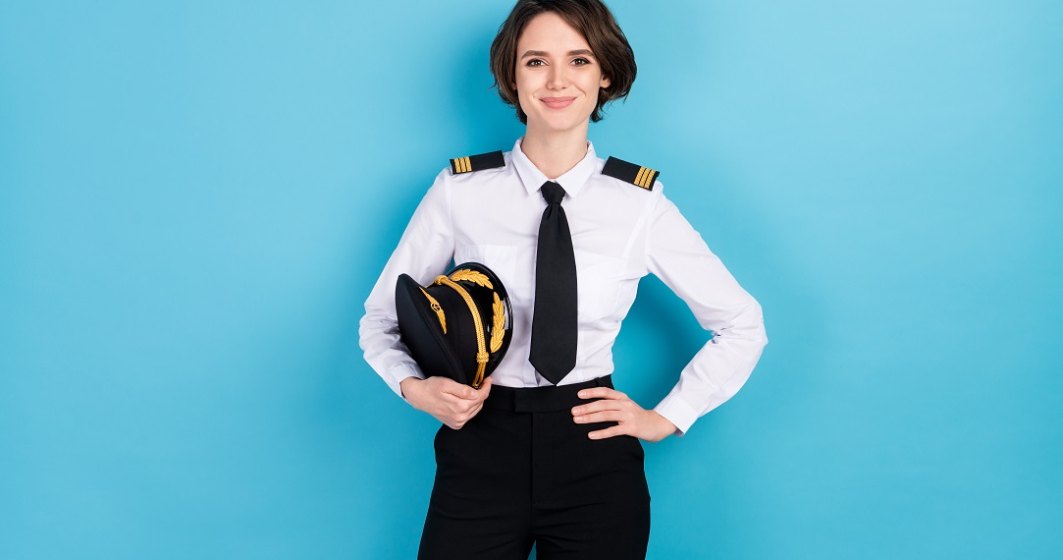 Program pentru femeile care își propun să devină pilot comercial: Wizz Air lansează „She can fly”