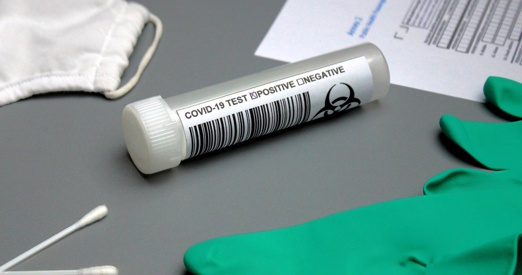 Testul de saliva pentru COVID-19 a fost aprobat în Statele Unite; costă în jur de 50 de lei și este eficient
