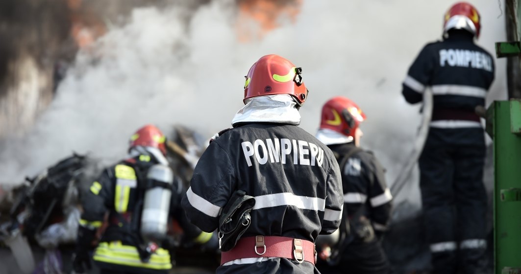Incendiu în București pe o platformă industrială din zona Pallady
