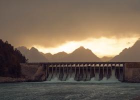 Hidroelectrica: Care sunt principalele riscuri pentru companie, după listarea...