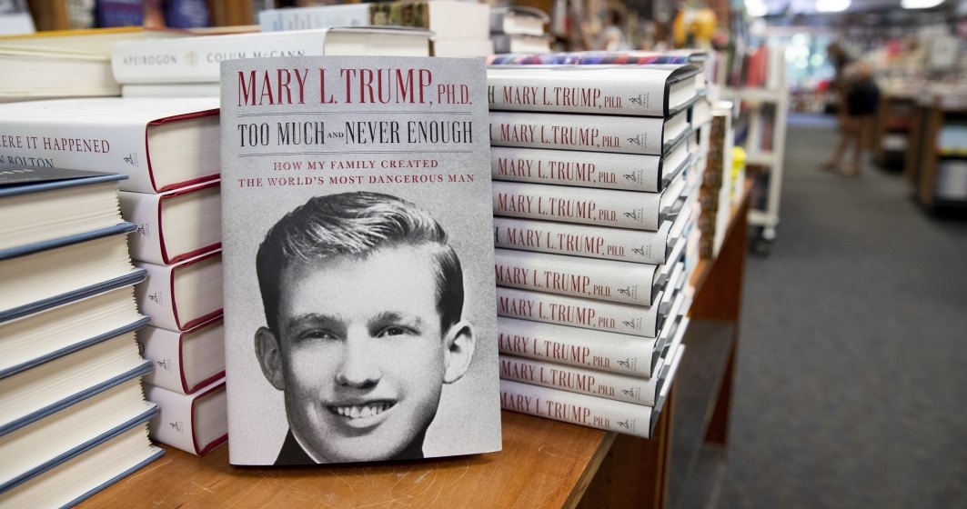 Volumul de memorii scris de nepoata lui Donald Trump, vândut în 950.000 de exemplare în prima zi de la lansare