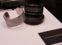 Poza 1 pentru galeria foto CES 2013: Cum arata cel mai subtire ceas de mana din lume [GALERIE FOTO]