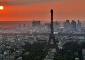 VIDEO | Dați Turnul Eiffel la o parte! Parisul are o nouă atracție turistică,...
