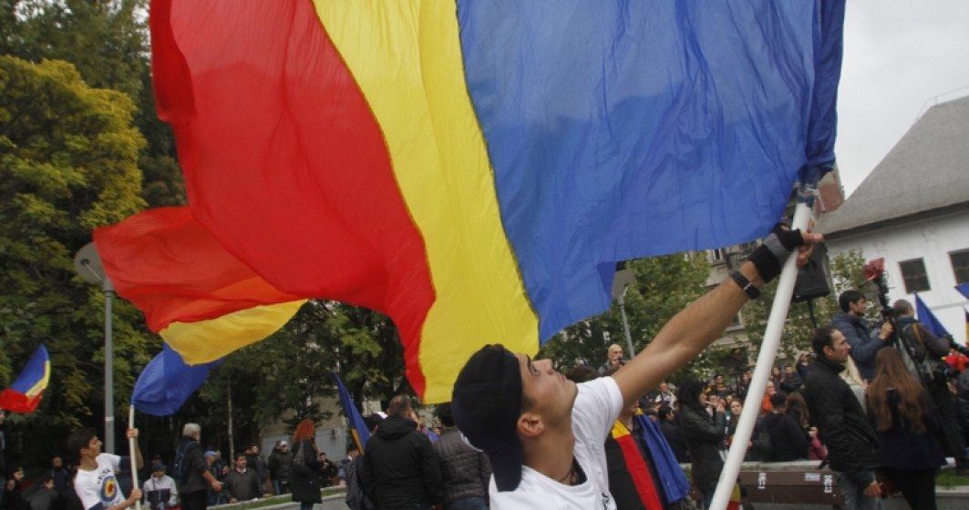 Moldovenii din Chisinau si din diaspora protesteaza fata de rezultatul alegerilor prezidentiale castigate de Igor Dodon