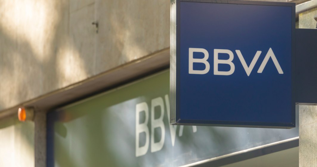 Două dintre cele mai mari bănci din Spania, aproape să se unească după oferta de 12 miliarde euro de la BBVA