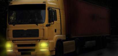 Zece migranti ascunsi intr-un camion condus de un bulgar, descoperiti la Vama...