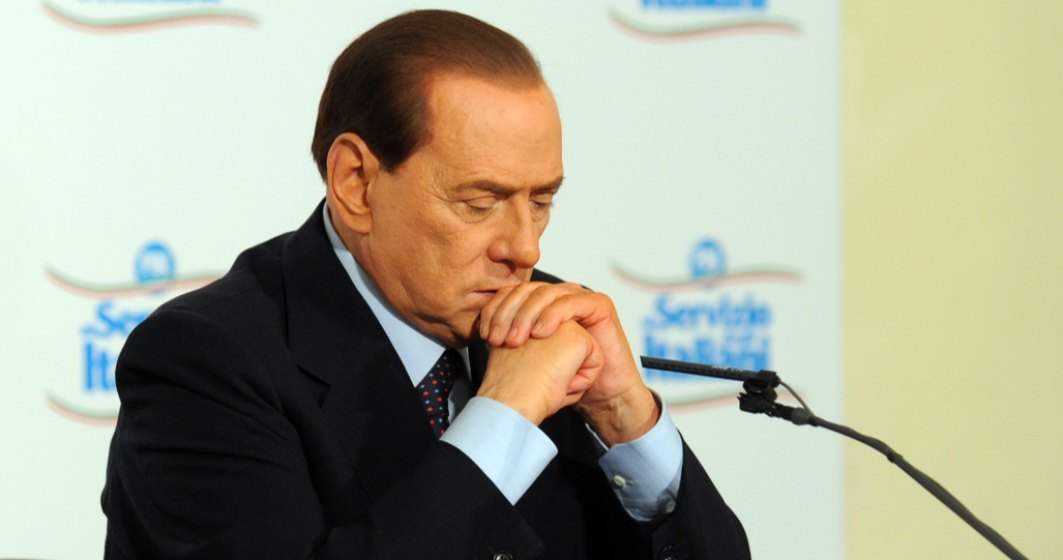 Comisia Europeană: Vodca dăruită de Putin lui Berlusconi încalcă sancţiunile impuse împotriva Rusiei