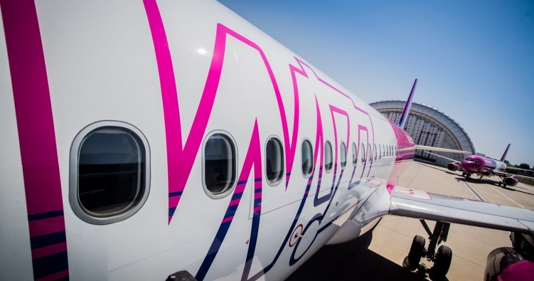 Scandalul întârzierilor Wizz Air: Compania se apără și spune că în ianuarie-iulie 2023 au fost operate cu succes 99,12% dintre zborurile din România