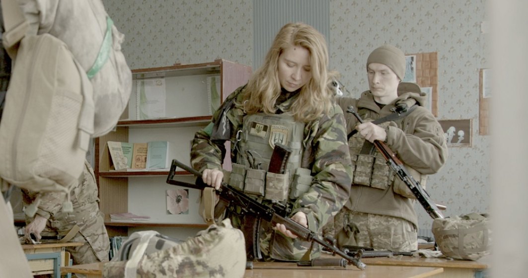 Alisa în țara războiului. Lupta unei mame ucrainence în prima linie a frontului