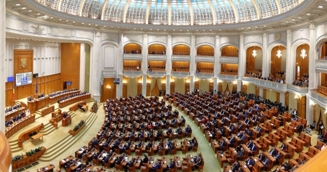 Parlamentarii dezbat bugetul României: Ce instituții au primit până acum aviz favorabil în comisiile de specialitate