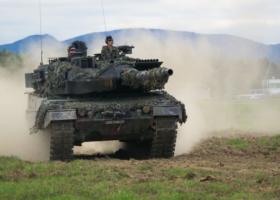Ucraina va primi doar 48 de tancuri Leopard 2, mult mai puțin decât fusese...