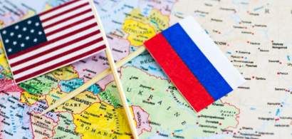 Rusia susține că a alungat o navă americană din apele rusești