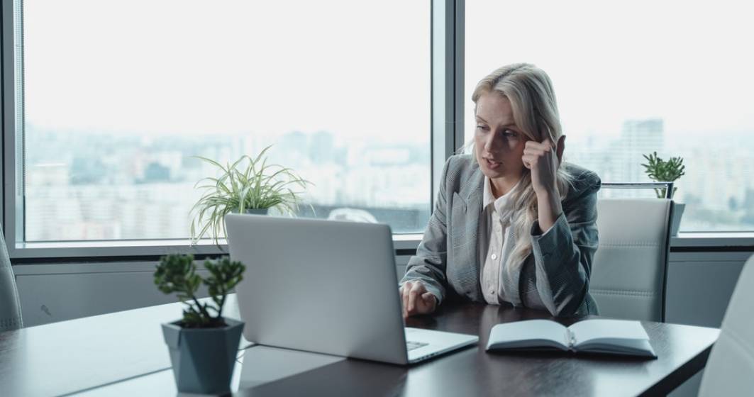Imagine pentru articolul: Studiu: Stresul a deveni al doilea „job” pentru femei. Se simte epuizarea și la locul de muncă și acasă