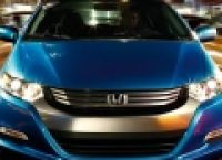 Poza 1 pentru galeria foto Honda Trading a livrat primul hibrid Insight in Romania