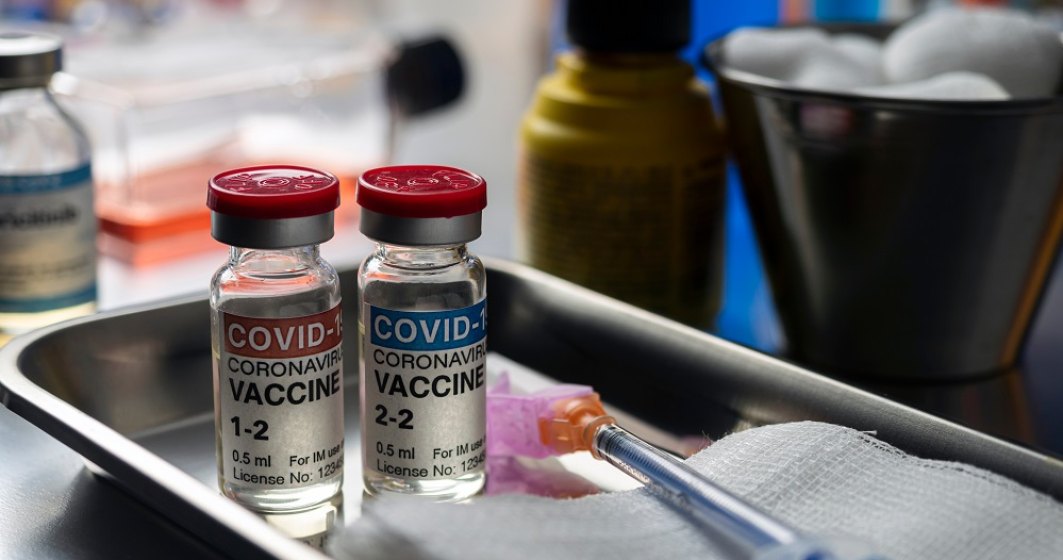 Coronavirus: Care sunt deosebirile între vaccinurile dezvoltate de Pfizer şi de Moderna?