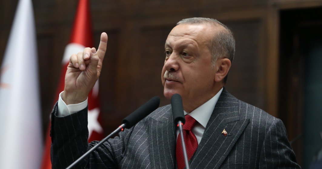 Recep Erdogan îl avertizează pe Emmanuel Macron să nu caute ceartă cu Turcia