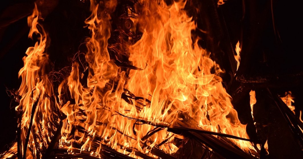 BREAKING NEWS | Incendiu la un spital din Craiova