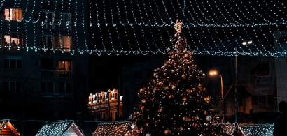 Orașul Varna din Bulgaria ține încă luminițele de Crăciun. Explicația...