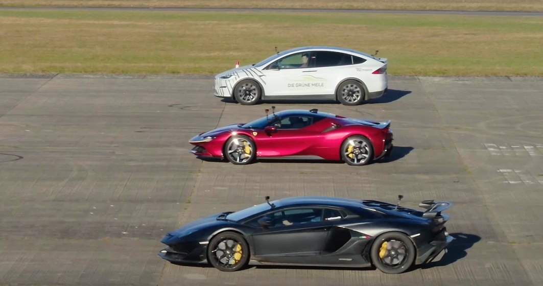 VIDEO - Ferrari SF90 Stradale și Lamborghini Aventador s-au chinuit să țină după SUV-ul lui Elon Musk