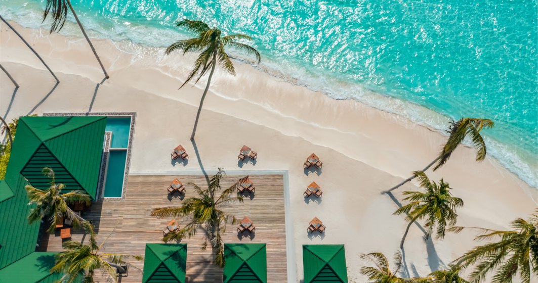 Unde pleacă bogații țării în vacanțe? Două resorturi de lux din Maldive așteaptă aproape 500 de turiști români în 2022