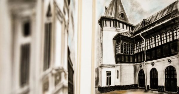 FOTO | O celebră clădire monument istoric din România scoasă la vânzare...