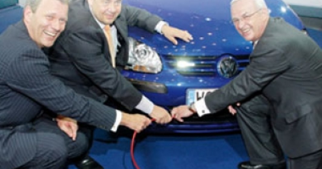 Volkswagen Golf Twin Drive - Se incarca la priza!