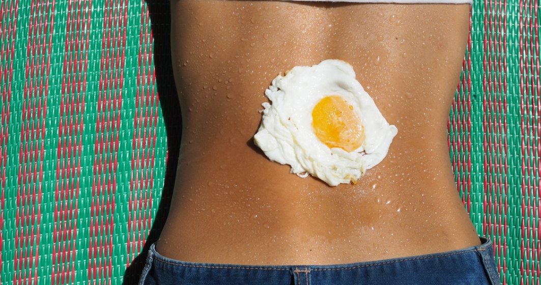 TOP 5 sfaturi prin case să te protejezi de căldură: De ce nu există bronz sănătos și cum ne transformă canicula „într-o omletă”
