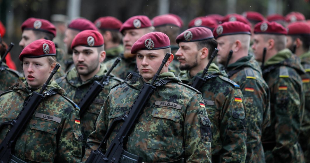 Zelenski cheamă tinerii europeni cu pregătire militară să se alăture apărării Ucrainei