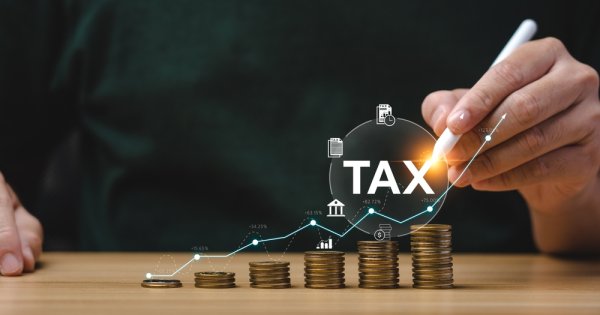Adrian Codirlasu, CFA: Noile taxe vor crește inflația cu 1-2 procente și nu...