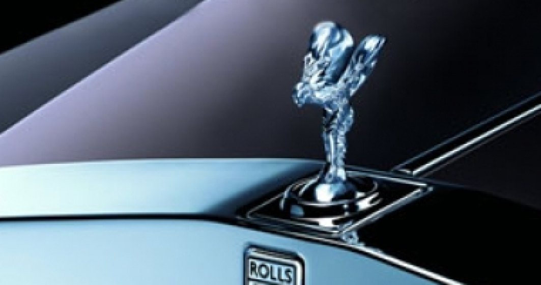 Povestea de dragoste care a inspirat celebra emblema Rolls-Royce