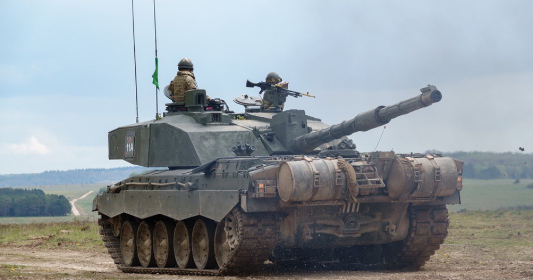 Marea Britanie va trimite o escadrilă de tancuri Challenger 2 Ucrainei