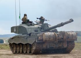 Marea Britanie va trimite Ucrainei o escadrilă de tancuri Challenger 2