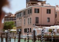 Poza 4 pentru galeria foto [GALERIE FOTO] Cum arată hotelul din Italia declarat ”cel mai bun din lume”