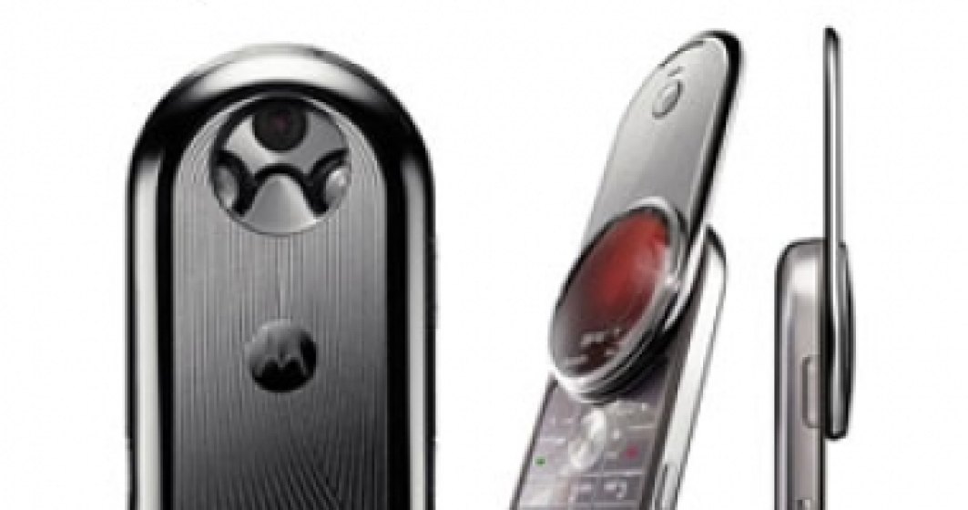 Motorola Aura: Lux, eleganta si un pret de 1600 euro