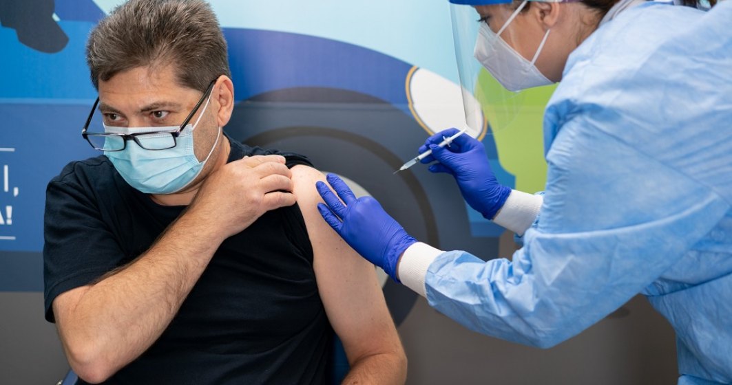 MedLife a început vaccinarea anti-COVID la sediile companiilor