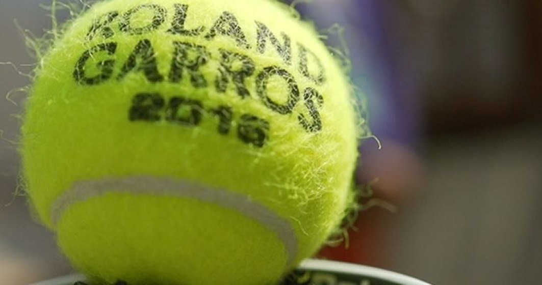 Roland Garros: Junioarele Georgia Craciun si Oana Gavrila, calificate in optimile de dublu