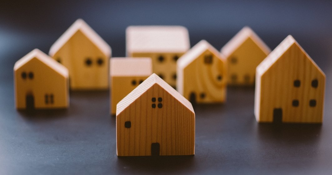 Vânzările de locuințe au crescut și la început de 2022, dar încep să apară incertitudinile