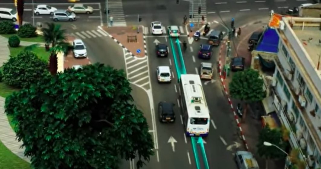 Un start-up din Israel testează drumurile cu încărcare wireless pentru vehicule electrice
