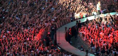 Politicienii, locuri "de lux" si gratis la concertul Bon Jovi