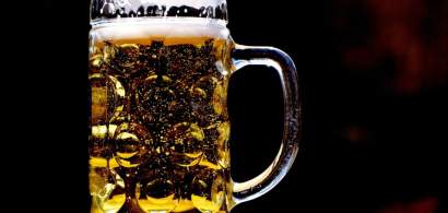 Consumul de bere a continuat să scadă în România în 2023. Piața s-a...