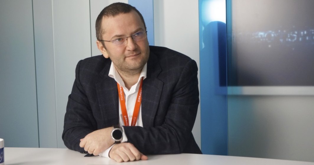 Stefan Radu, director de Strategie si Produse Retail la ING Romania, se muta la banca din Cehia pe functia de CMO si preia un loc in board