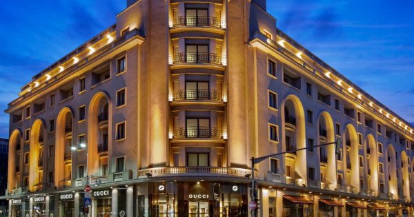 Investițiile în renovarea integrală a hotelului Athénée Palace Hilton se vor...
