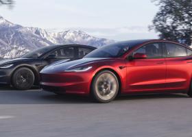 Tesla ar putea lansa o mașină electrică ieftină în 2025