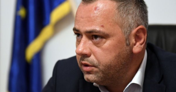 Ministrul Florin Barbu spune că fermierii nu au adus probe că în România se...