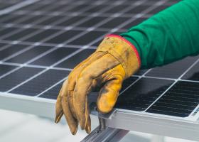 Panouri solare montate gratuit pentru instituțiile care au grijă de copii