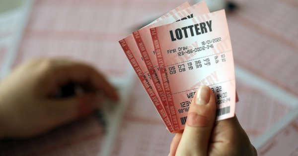 Un american dă în judecată Loteria după ce a fost desemnat din greșeală...